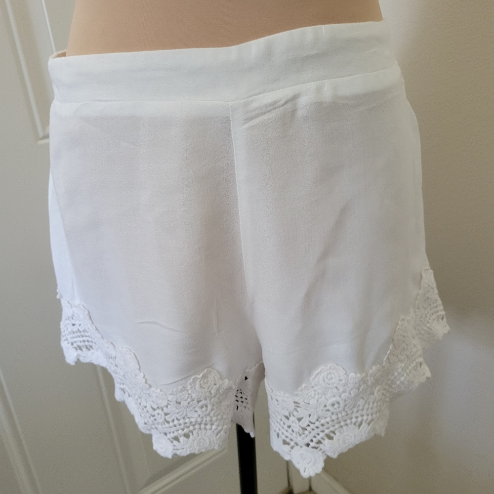 Shorts - Picture 5 of 5